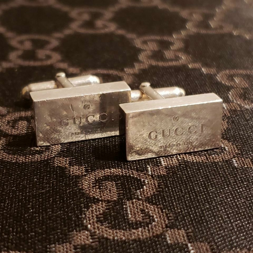 GUCCI SYMBOL ENGRAVED IN STERLING SILVER - RECTANGULAR CUFFLINKS